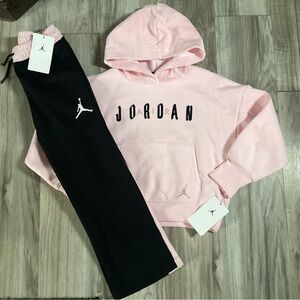 Jordan girls Hoodie and sweatPants outfit size 6X(NWT) ~PRICE IS FIRM, NO OFFERS
